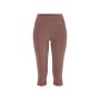 Essence Capri 3 1