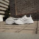 Ultraboost 5 6