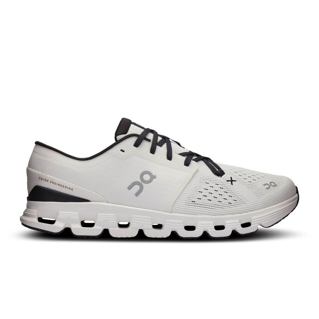 On Cloud X 4 Schuhe Herren schwarz 45.0